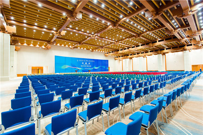 敦煌國(guó)際會(huì)議中心內(nèi)景與專業(yè)禮儀服務(wù) 絲路風(fēng)韻與現(xiàn)代商務(wù)的完美交融